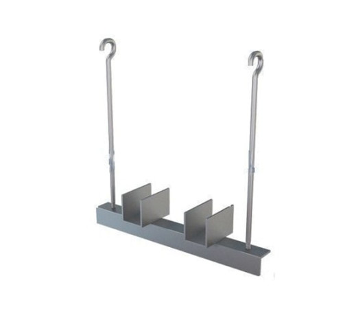 Подвески двух труб с изоляцией в Гродно для трубопроводов